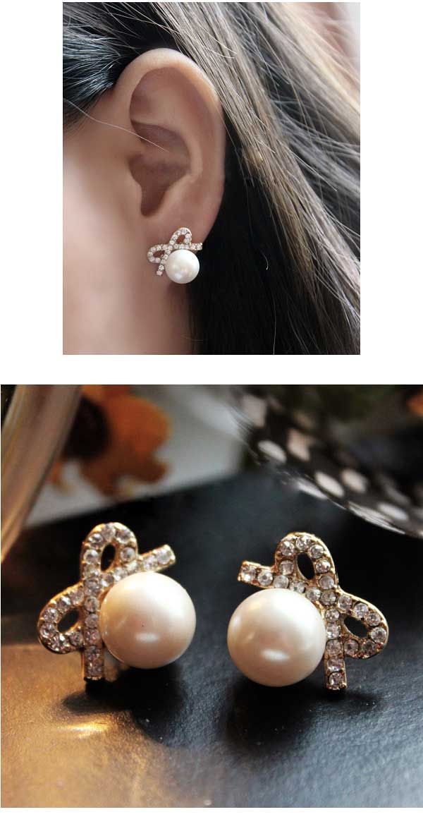 New Pearl Bow Earring Stud on Luulla